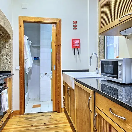 Portas Do Rossio Apartment *